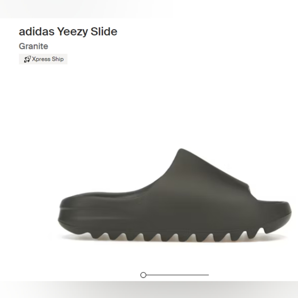 Adidas Yeezy Slides size 4 (men)